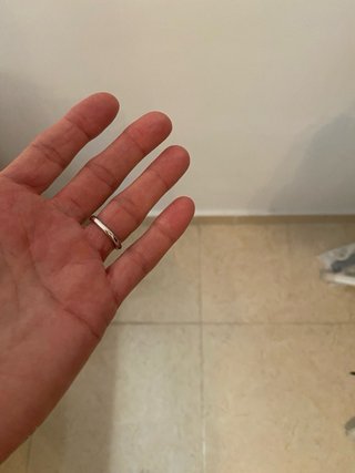 Anillo oro blanco con 3 brillantes