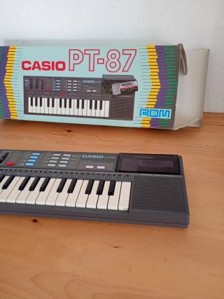 Órgano Casio PT-87 Vintage