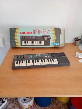 Órgano Casio PT-87 Vintage
