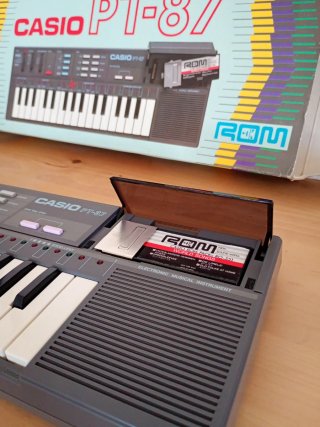 Órgano Casio PT-87 Vintage