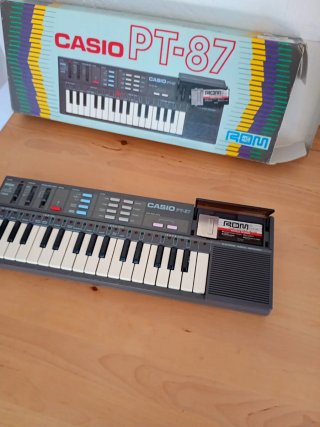 Órgano Casio PT-87 Vintage