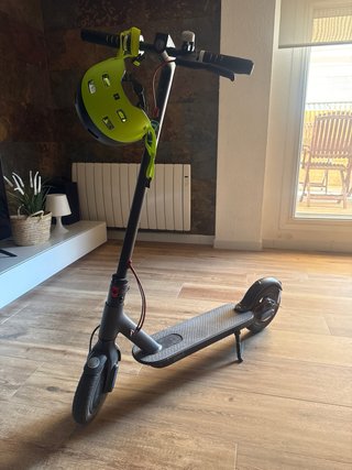 Patinete Eléctrico Xiaomi Mi M365