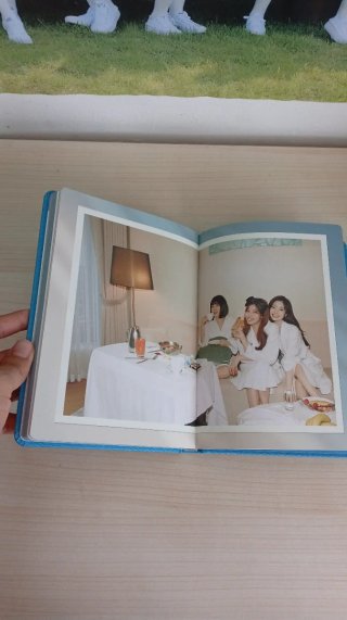 TWICE Season's Greetings 2021