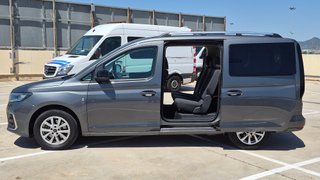 Ford Grand Tourneo Connec 2023