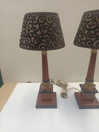Coppia Lampade Design Elegante