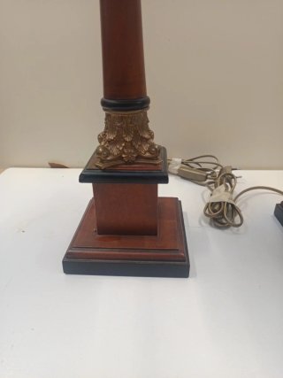 Coppia Lampade Design Elegante