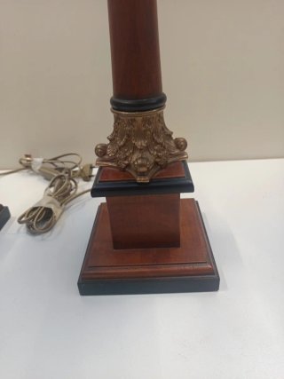 Coppia Lampade Design Elegante