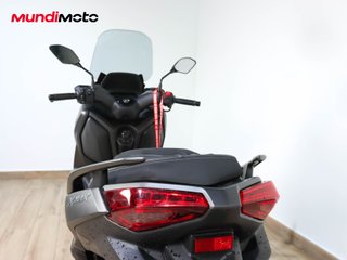 YAMAHA X-MAX 300