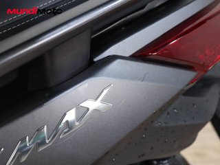 YAMAHA X-MAX 300