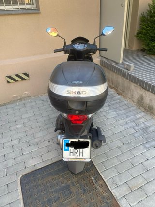 Moto Scooter 125cc Negra SYM symphony sr