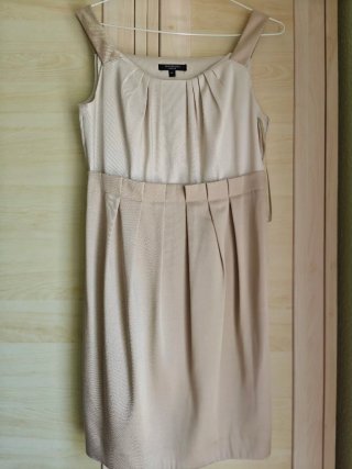 Vestido elegante beige fiesta Talla M