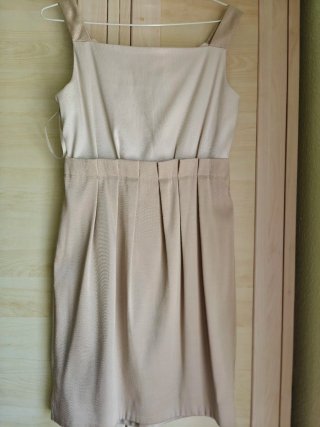 Vestido elegante beige fiesta Talla M
