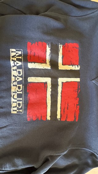 Sudadera Napapijri con capucha y logo