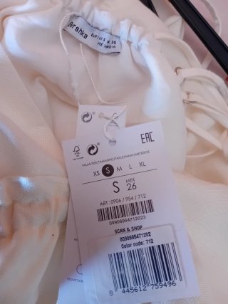 Vestido de verano Bershka blanco T. S