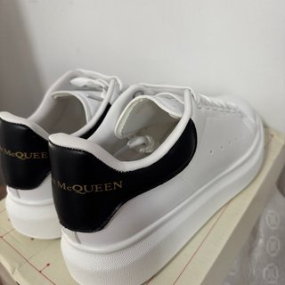 Alexander McQueen Zapatillas Blancas y Negras