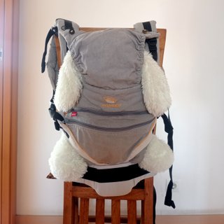 Mochila portabebés Manduca gris