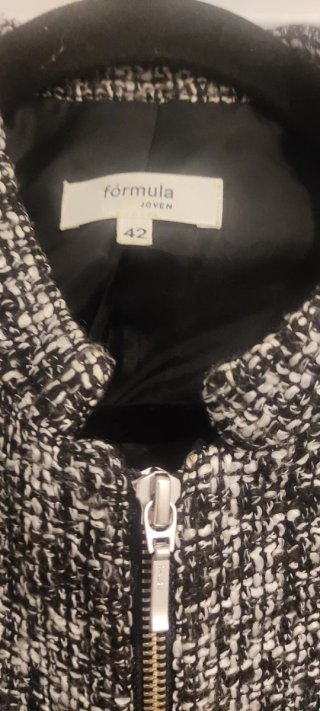 Blazer cuello mao jaspeado talla 42