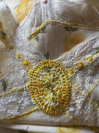 Top vintage seta ricamato a mano