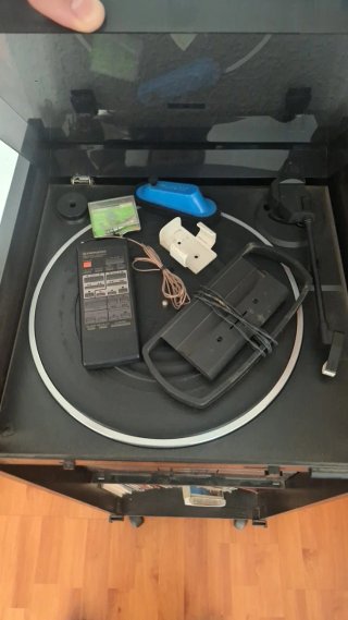 Minicadena Pioneer Z94 con altavoces