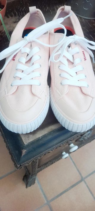 Zapatillas Levi's Anika Rosa Chica