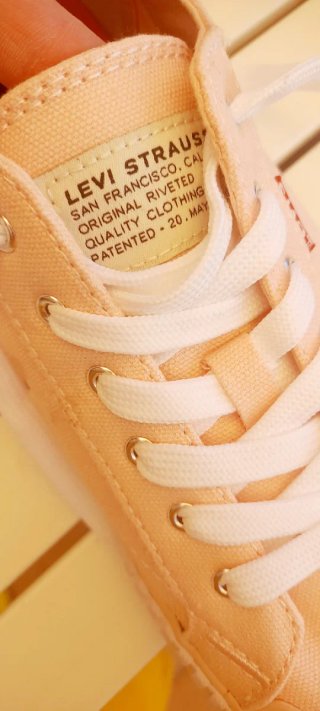 Zapatillas Levi's Anika Rosa Chica