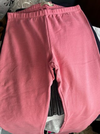 Lote de sudaderas y pantalones