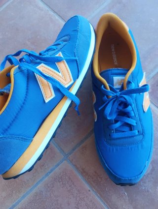 Zapatillas New Balance Azul Naranja