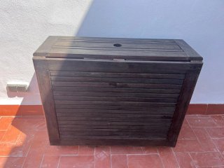 Mesa y 4 sillas