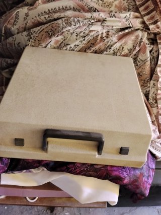 Máquina de escribir Olympia Traveller de Luxe