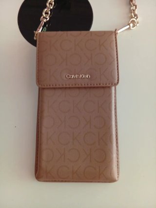 Portamovil Calvin klein CK nuevo.