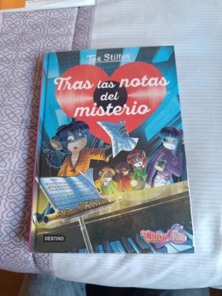 Tras las notas del misterio
