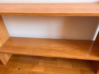 Estantería de madera 2 baldas