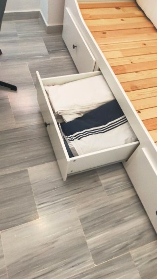Estructura Diván Hemnes IKEA con Cajones