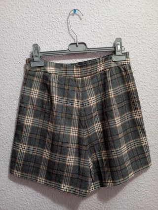 Falda pantalón Stradivarius cuadros talla 36