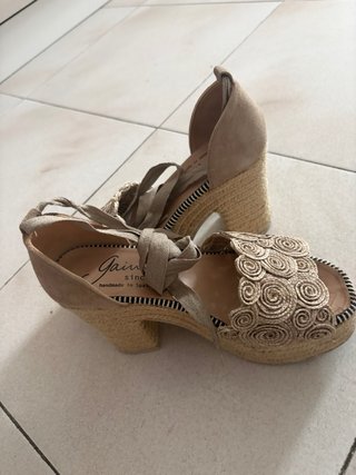 Sandalias Gaimo Esparto Cuña Camel