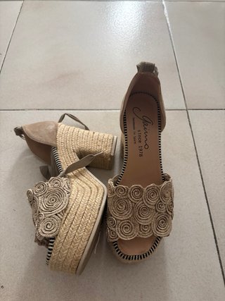 Sandalias Gaimo Esparto Cuña Camel