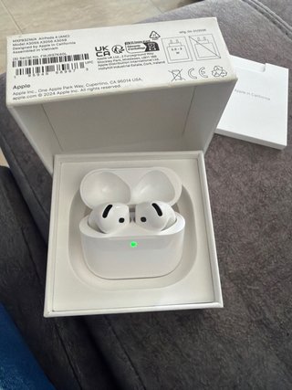 Airpods 4 con Cancelación de Ruido