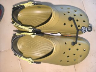 Crocs Verde Oliva