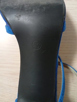 Zapatos de tacón azules para mujer