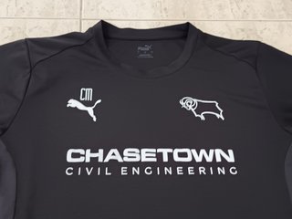 Camiseta Derby County FC. Talla L