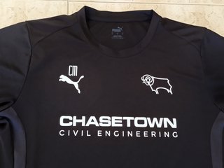 Camiseta Derby County FC. Talla L