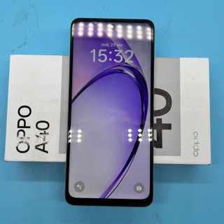 Smartphone OPPO con batteria a lunga durata e carica rapida
