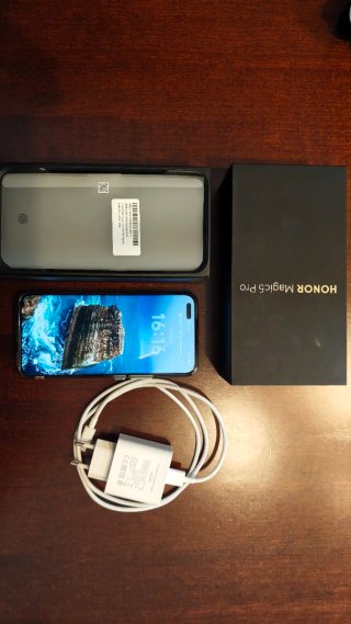 Honor Magic 5 Pro