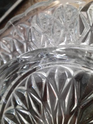 Plato caramelos cristal labrado antiguo