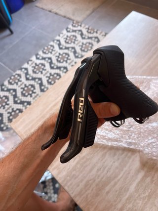 Manetas Sram Red AXS E1 12/13v