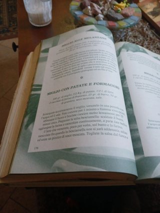 Libro di cucina vegetariana