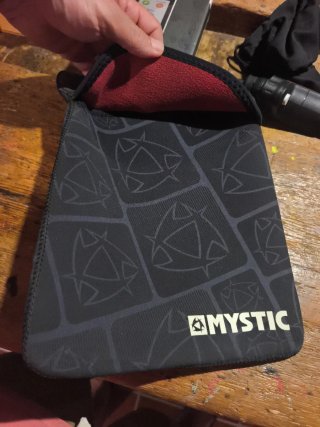 Funda tablet neopreno Mystic