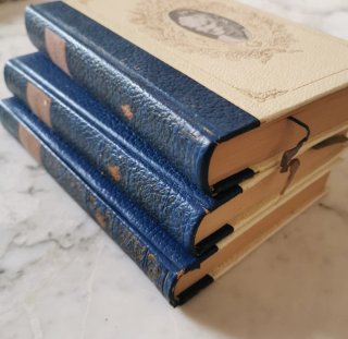 3 libros de "Círculos de amigos de la historia"