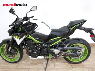 KAWASAKI Z 900