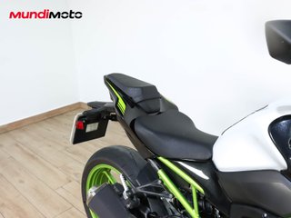 KAWASAKI Z 900